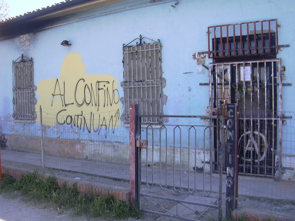Al Confino squat continua...